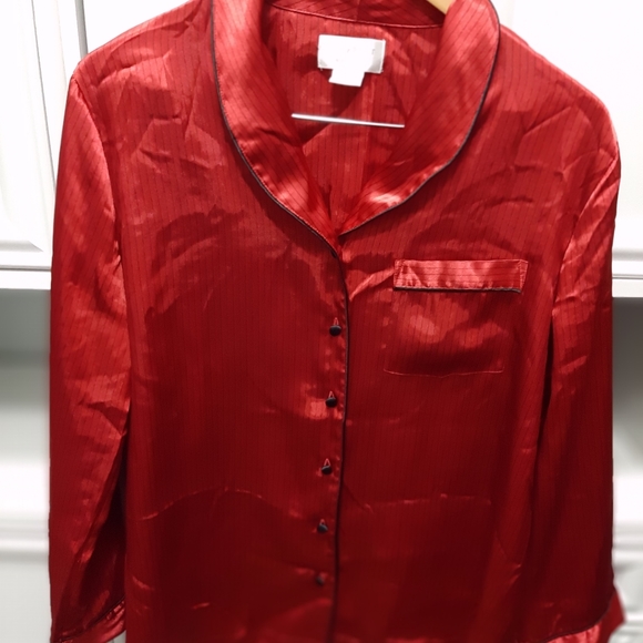 Intimate Apparel - Picture 8 of 12